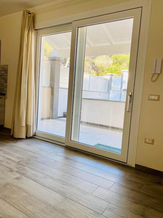 Nuova Residenza Dei 7 Pini A Pochi Passi Dal Mare Apartment Porto Pino Exterior photo
